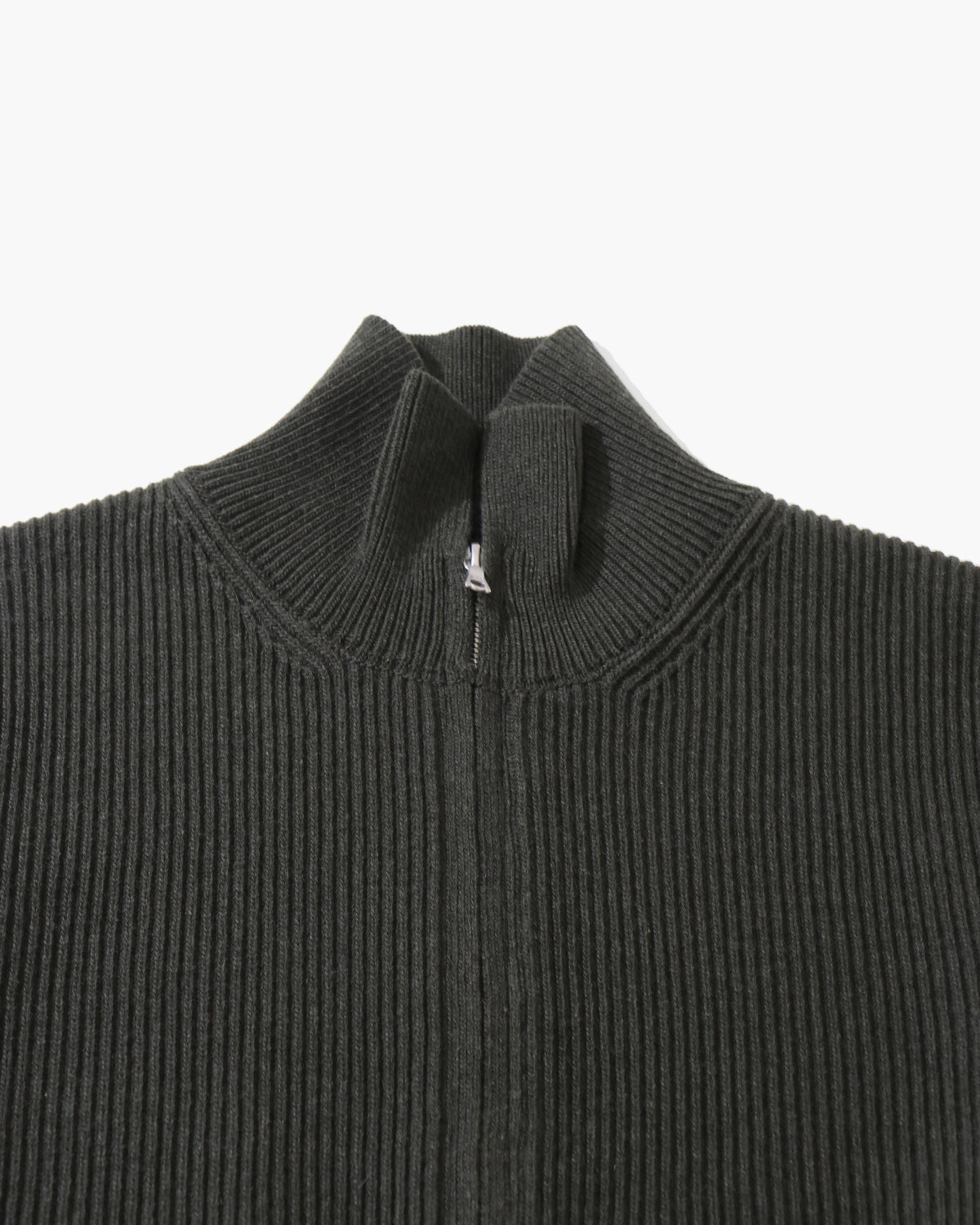 SUPER FINE WOOL RIB KNIT ZIP CARDIGAN TOP DARK OLIVE