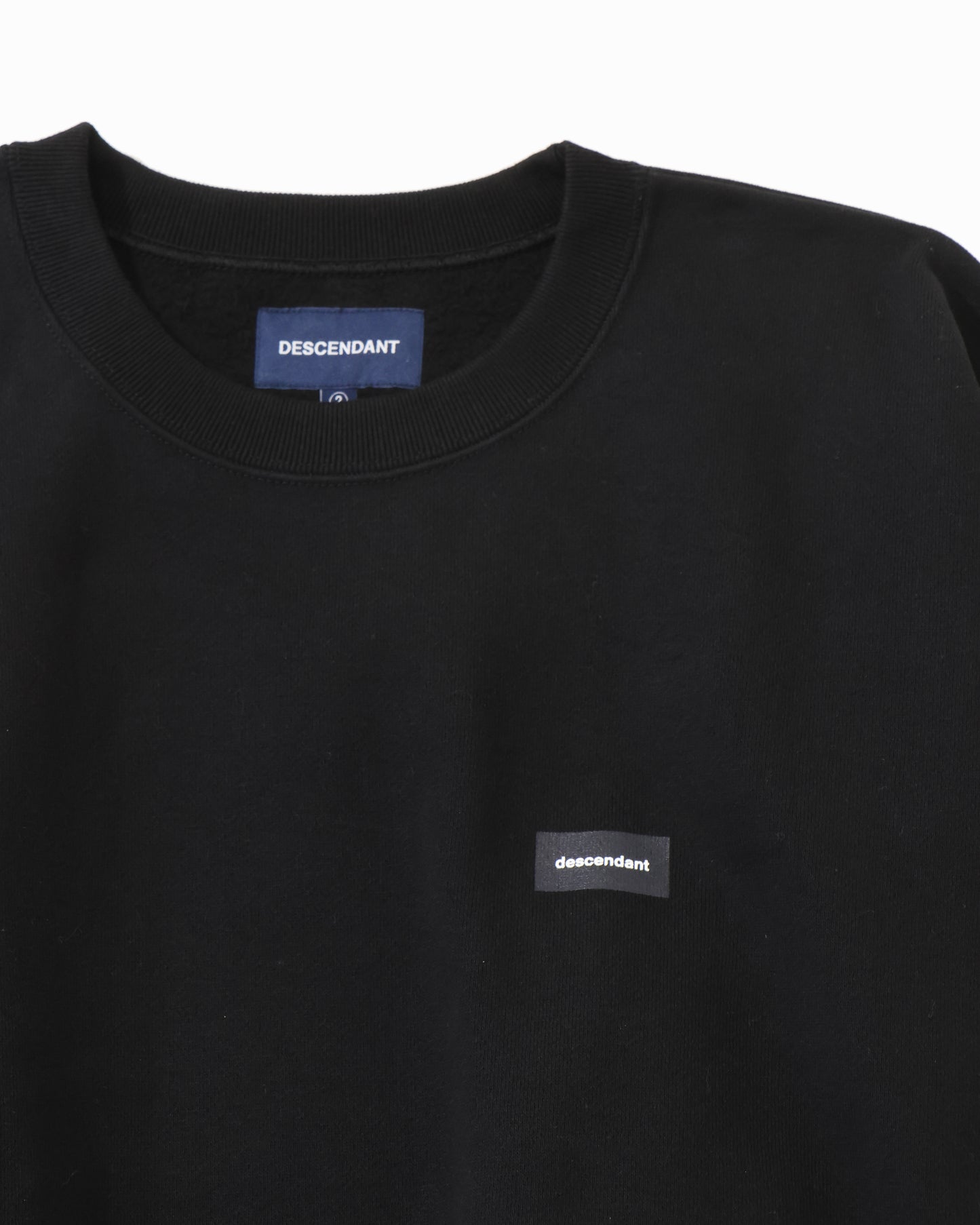 CETUS CREW NECK  BLACK