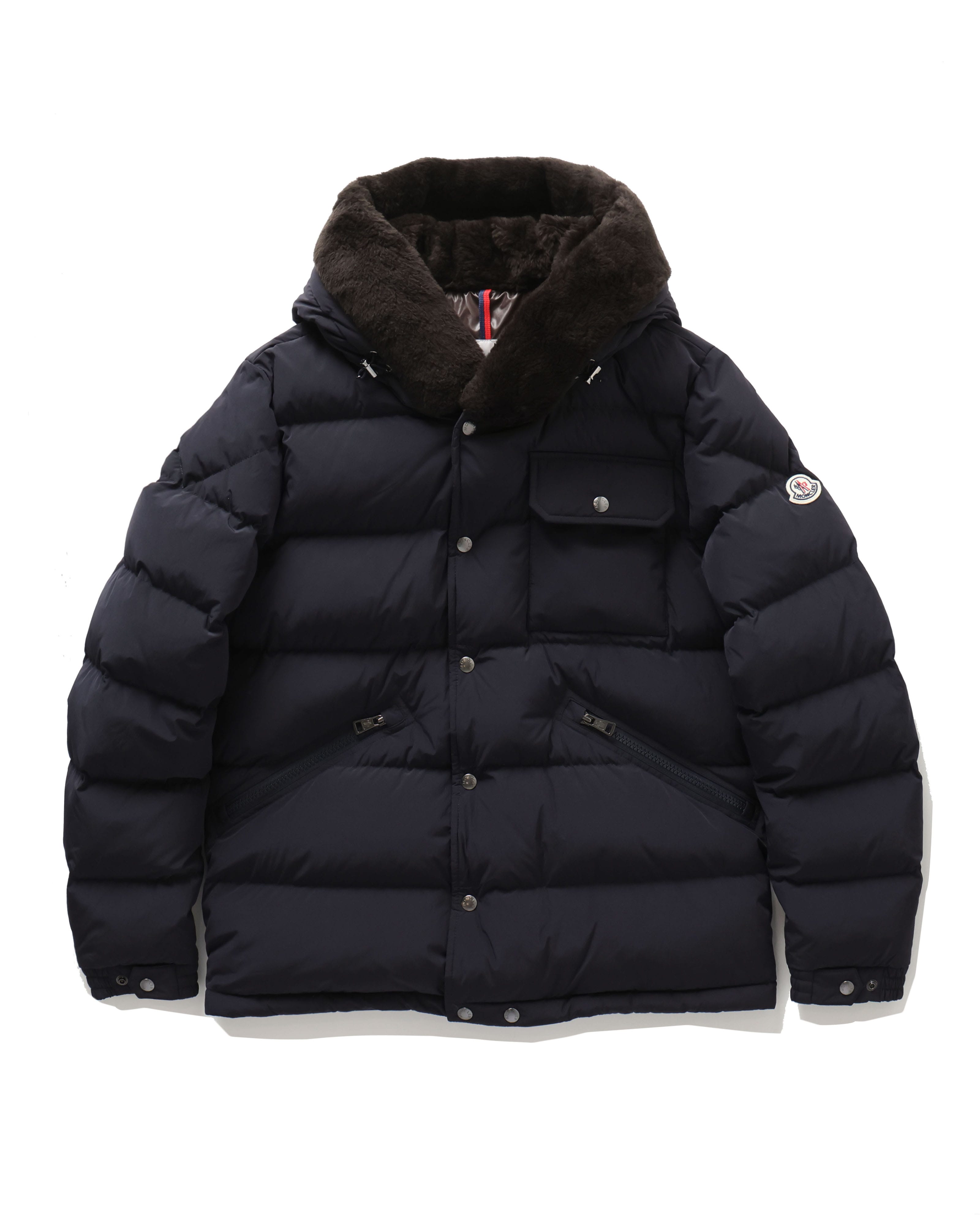 Moncler hours online