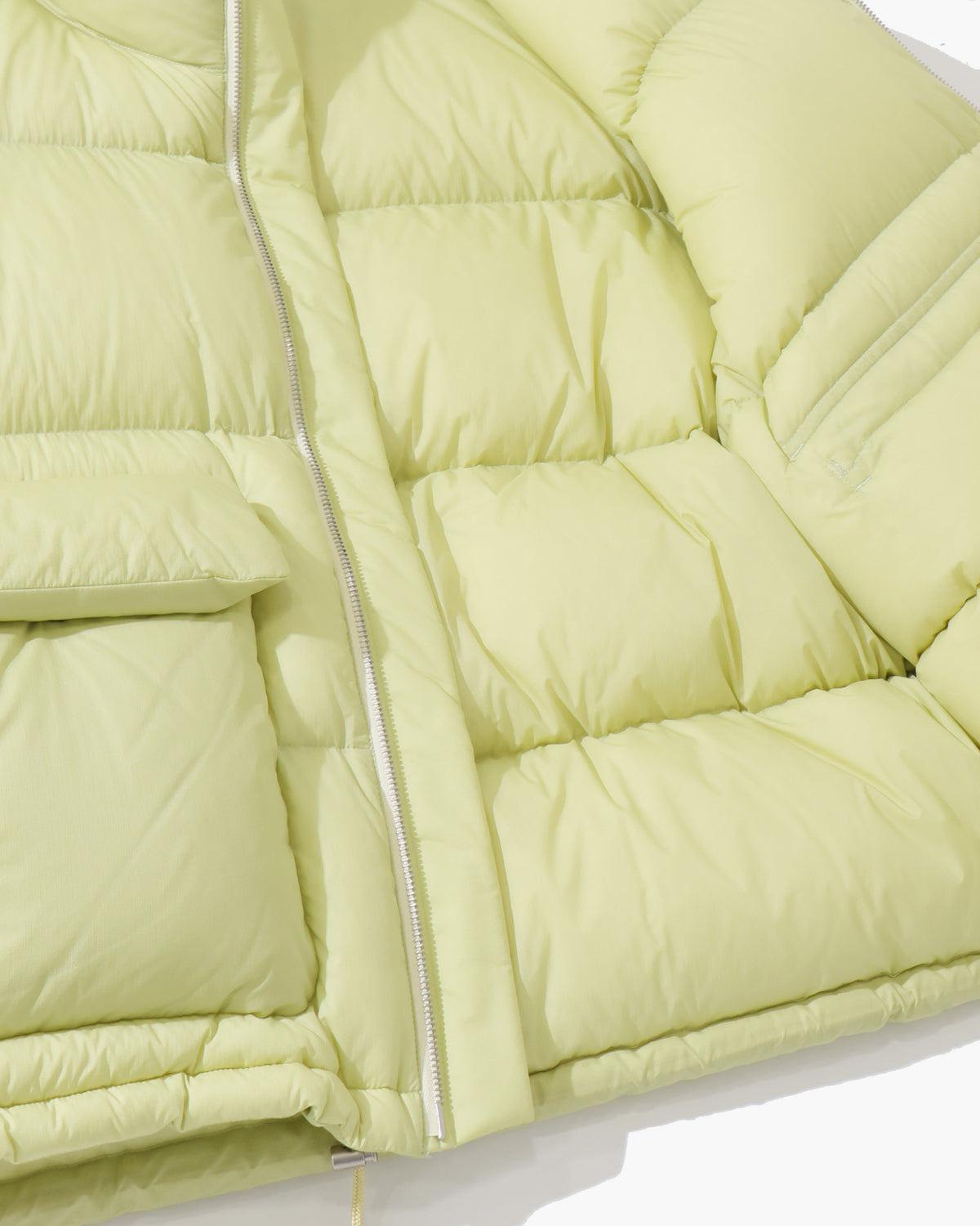 SUPER LIGHT NYLON RIPSTOP DOWN BLOUSON