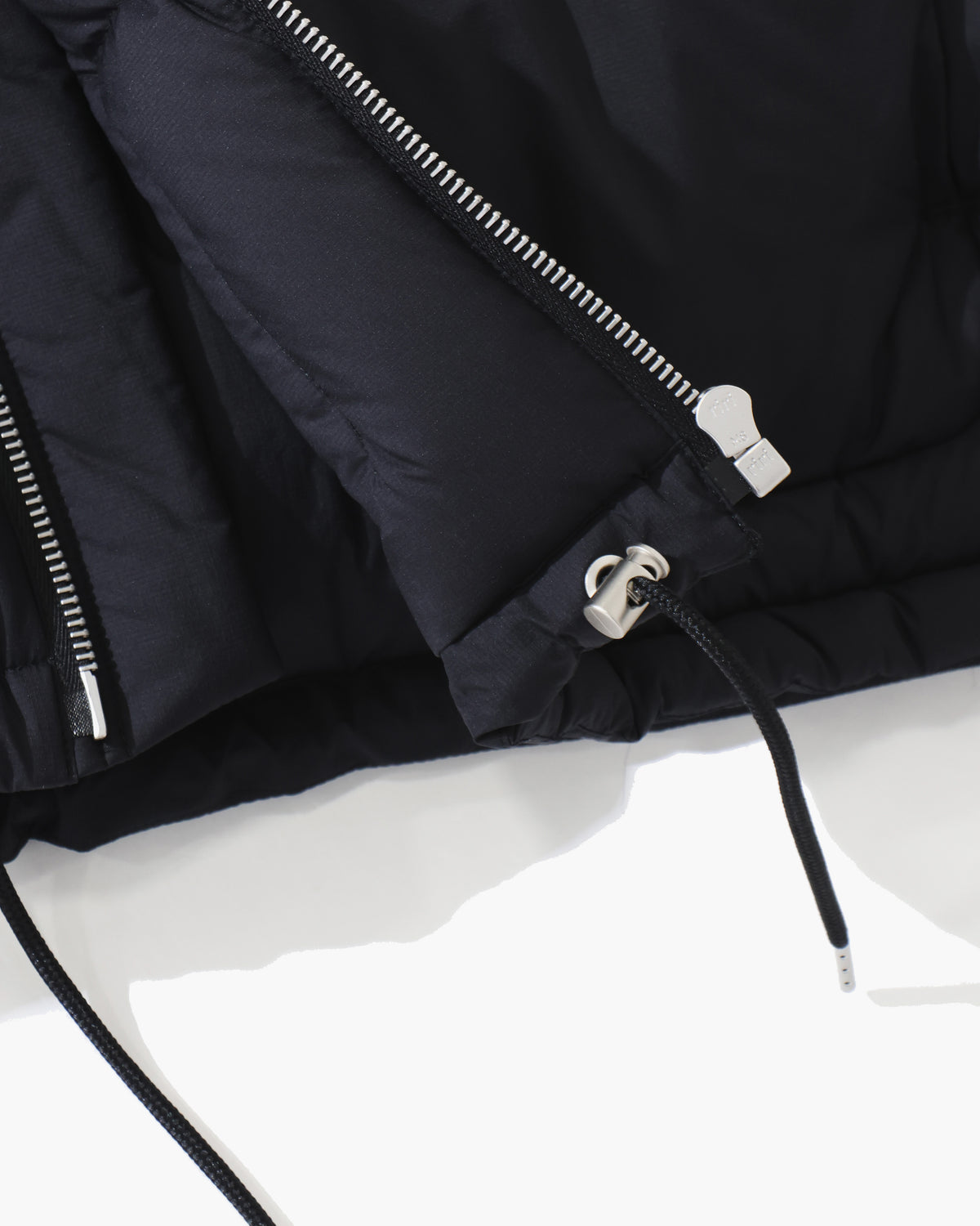 SUPER LIGHT NYLON RIPSTOP DOWN BLOUSON