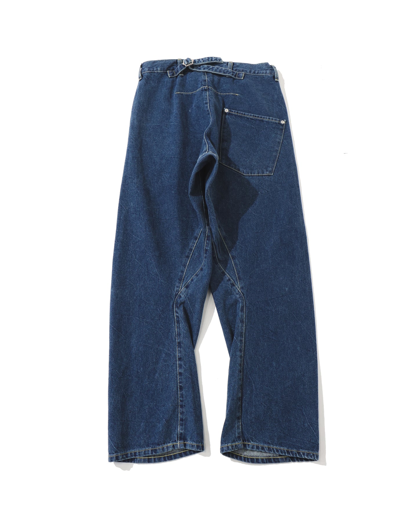 BACK CINCH JEANS