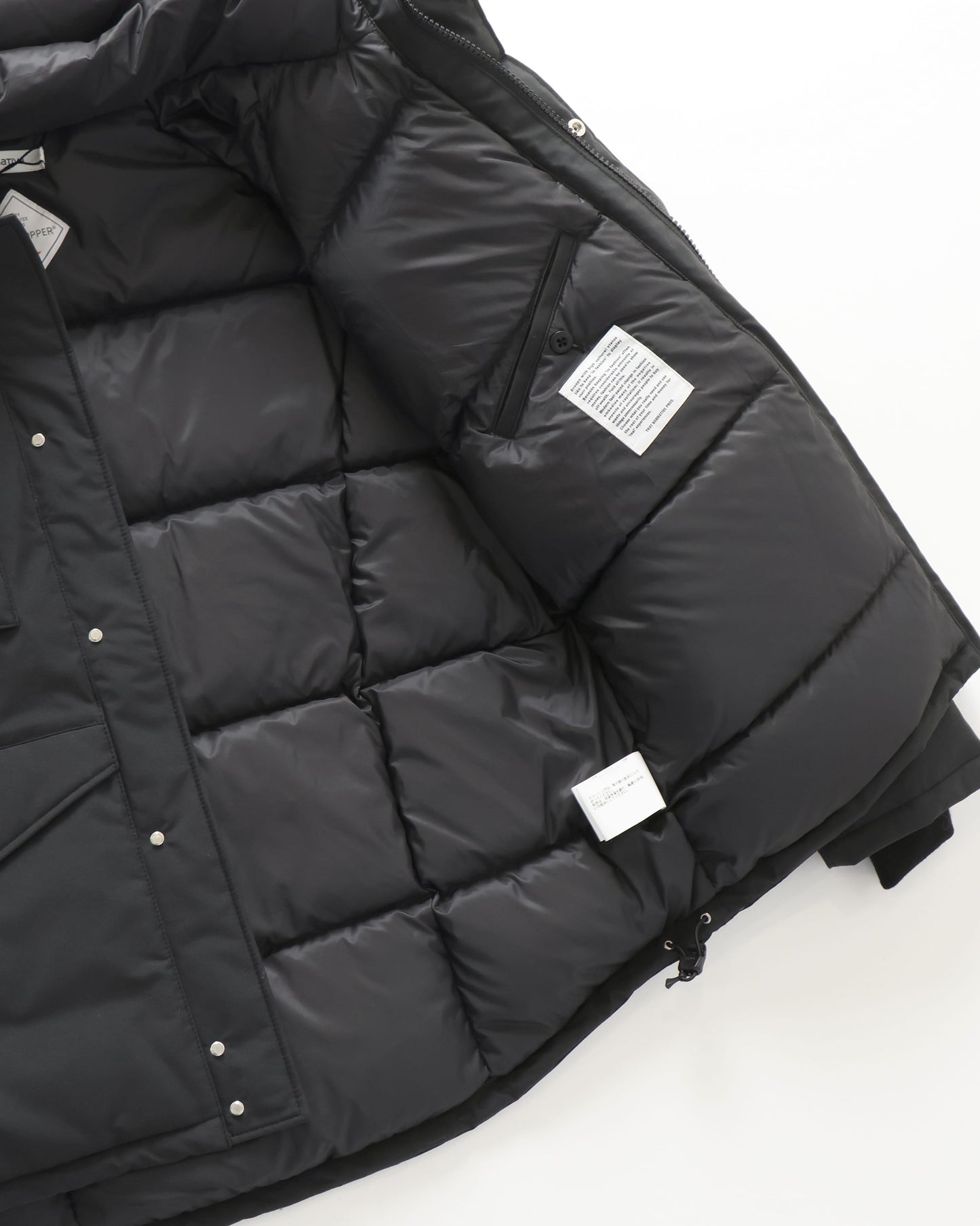 EXPLORER DOWN JACKET NYLON WEATHER WITH GORE-TEX WINDSTOPPER®