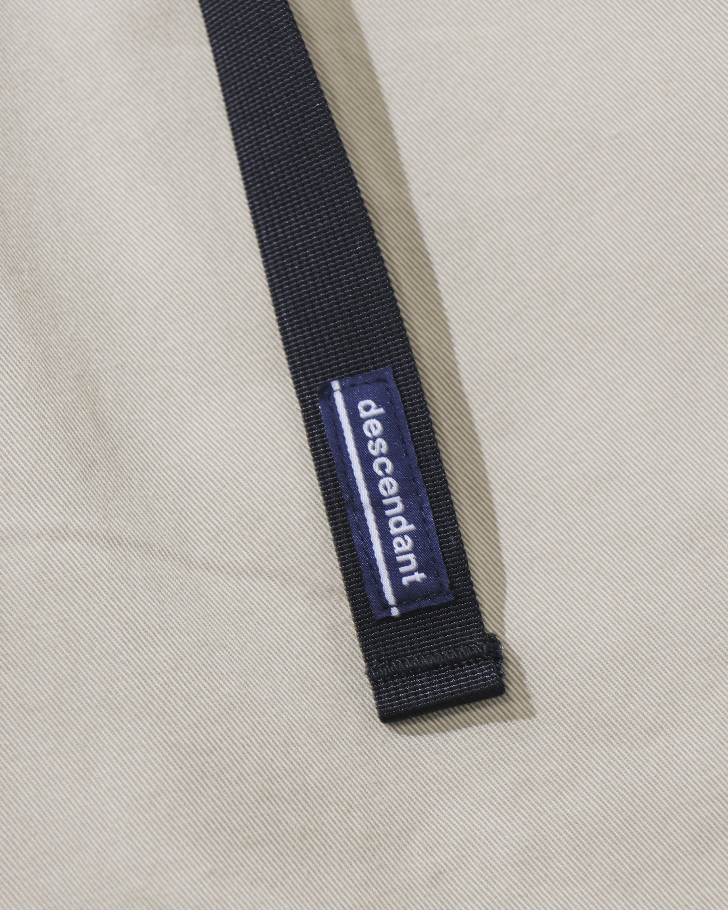 CLASP TWILL WEBBING SHORTS  BEIGE
