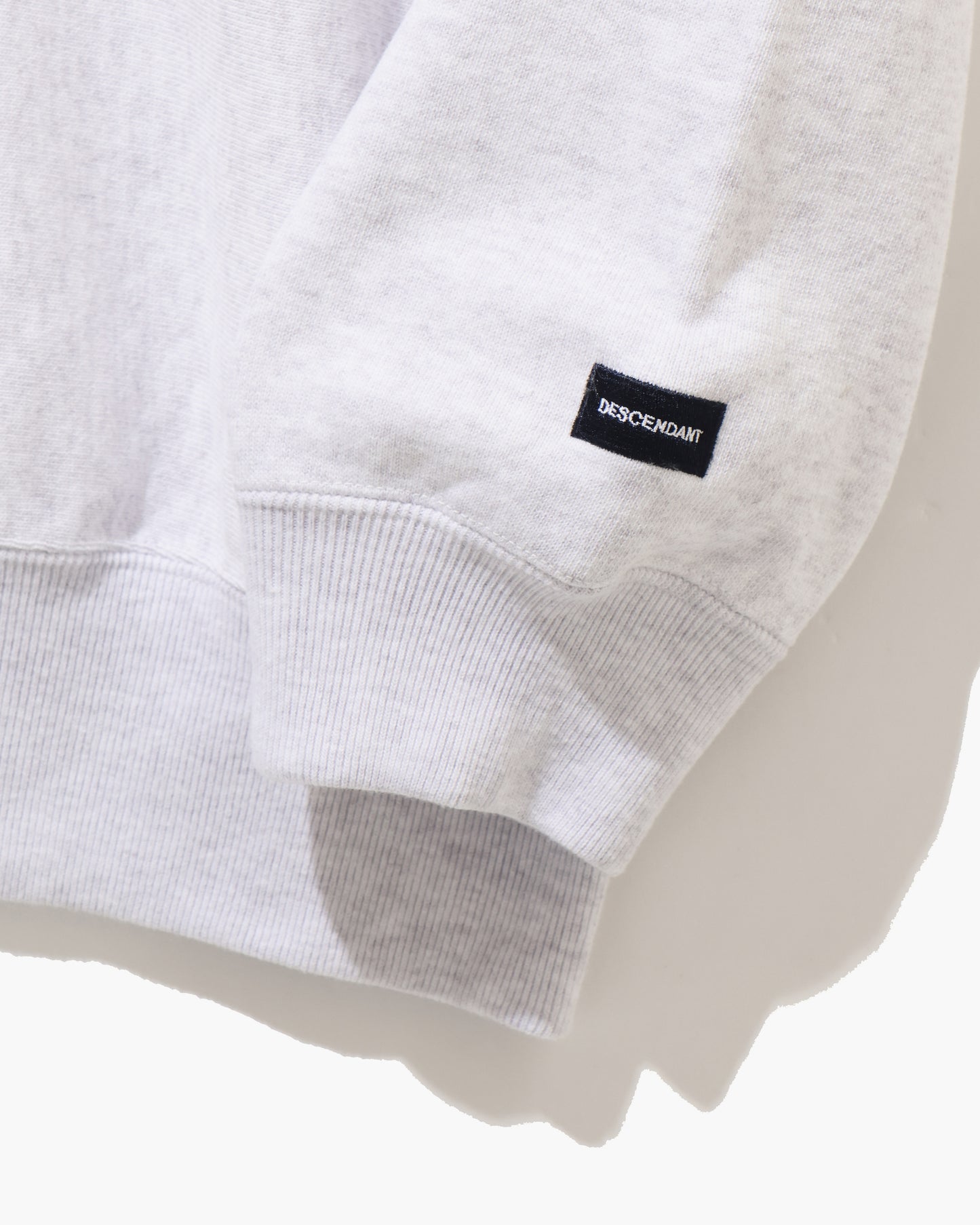 BREACHING CREW NECK  GRAY