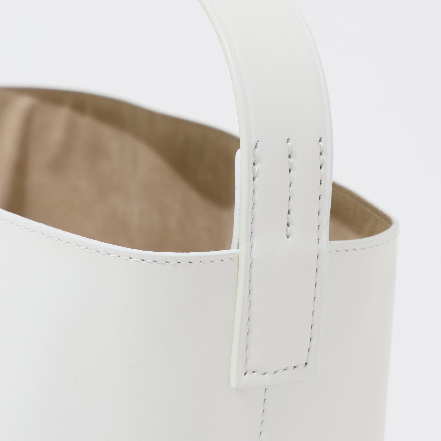 LEATHER TOTE BAG MADE BY AETA