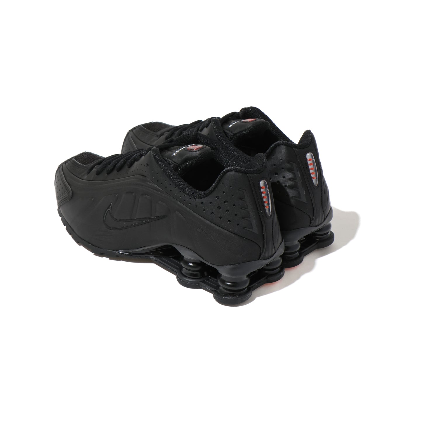 NIKE SHOX R4