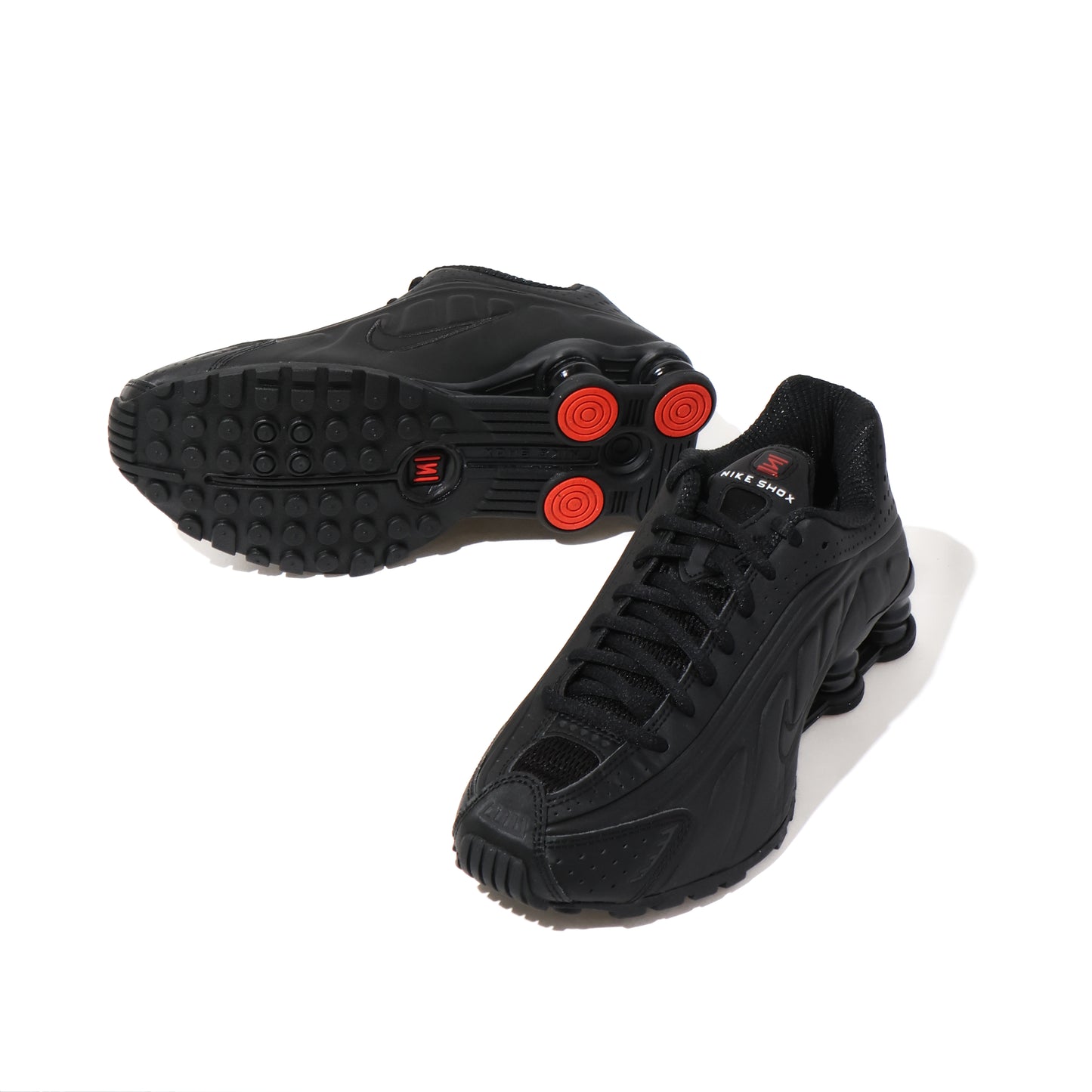 NIKE SHOX R4
