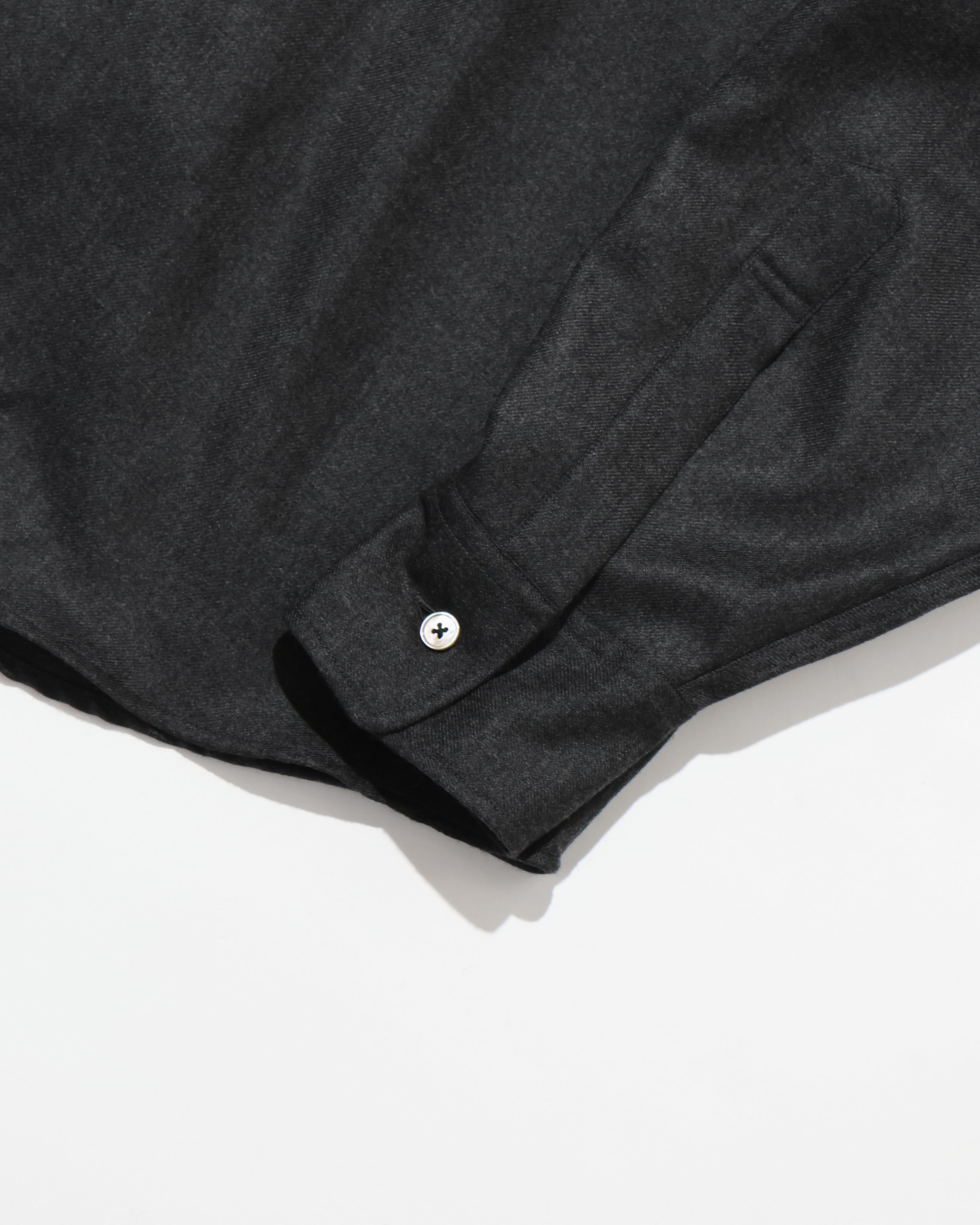 SUPER LIGHT WOOL SHIRT TOP CHARCOAL – TIME AFTER TIME