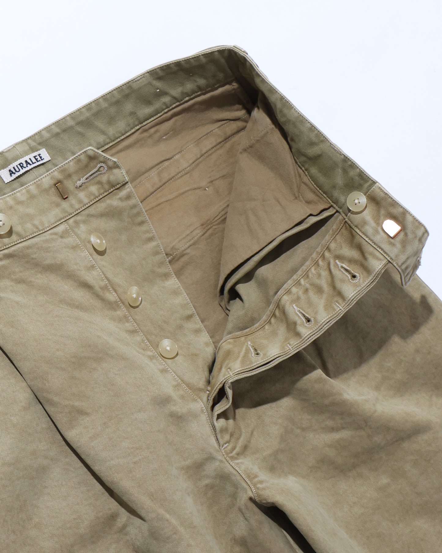 PRODUCT DYED FINX CHINO ONE-TUCK PANTS BEIGE