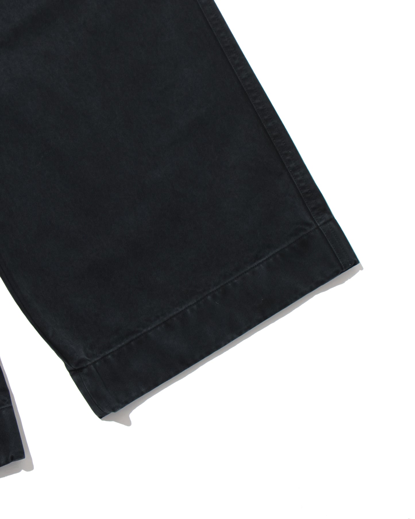PRODUCT DYED FINX CHINO ONE-TUCK PANTS BLACK