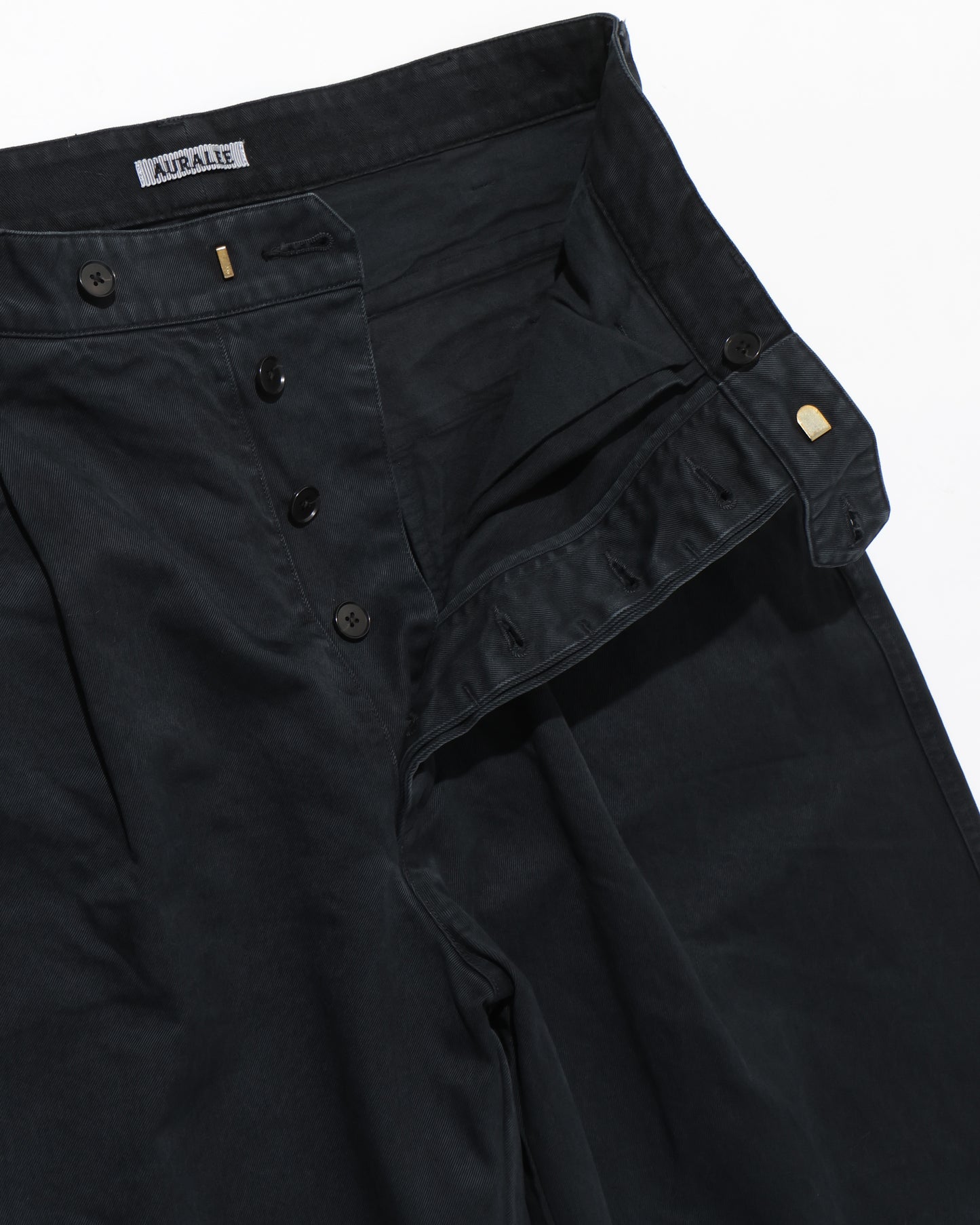 PRODUCT DYED FINX CHINO ONE-TUCK PANTS BLACK