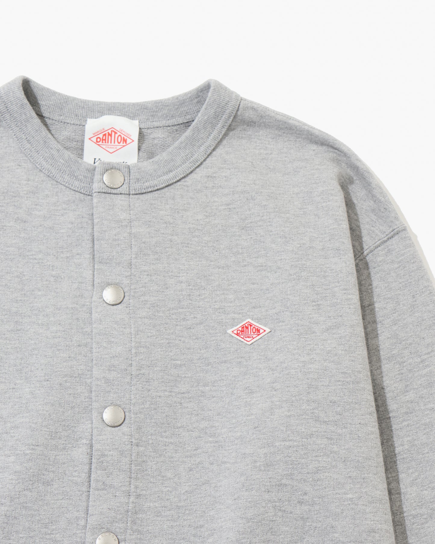 DOD BUTTON CREW NECK CARDIGAN