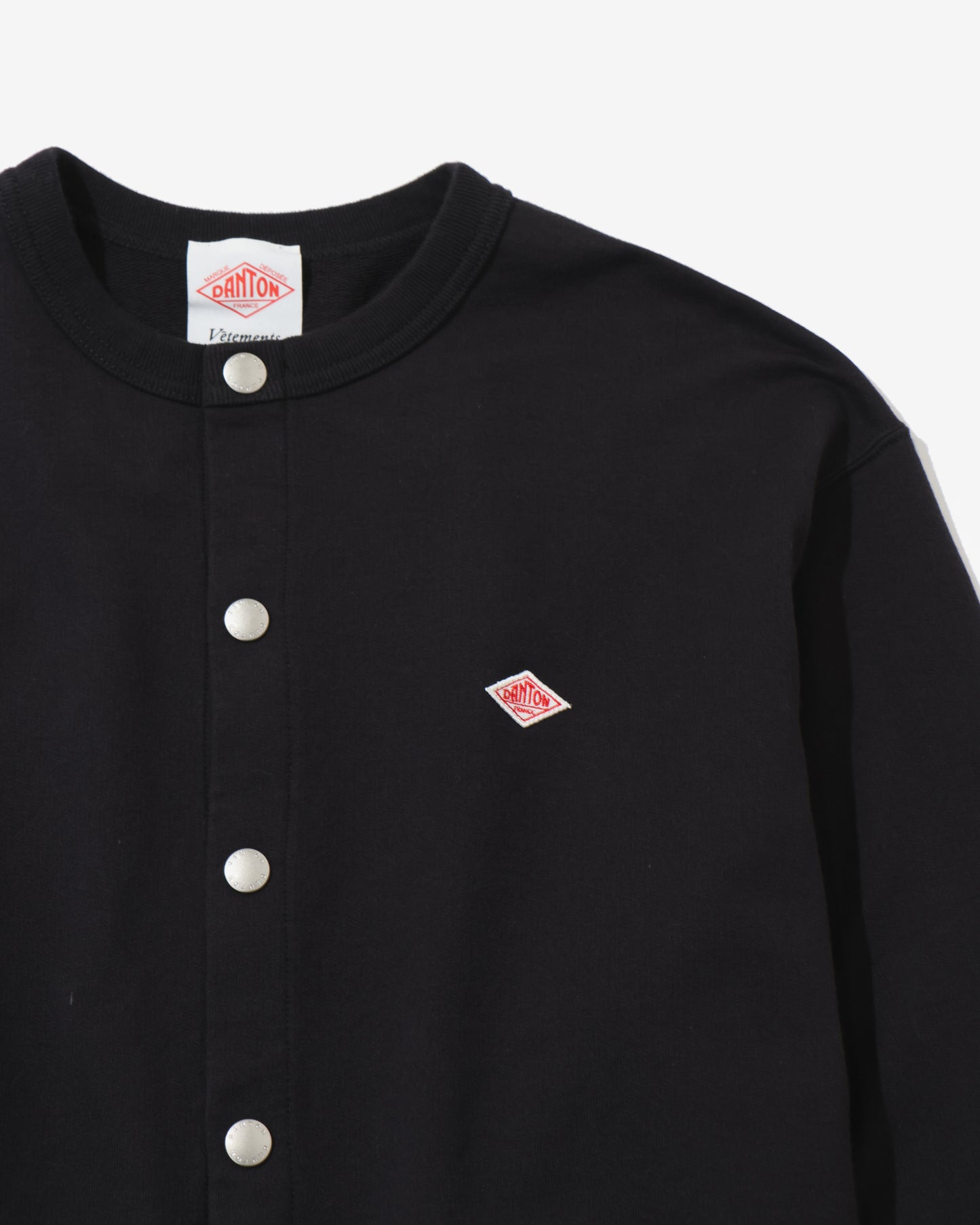 DOD BUTTON CREW NECK CARDIGAN