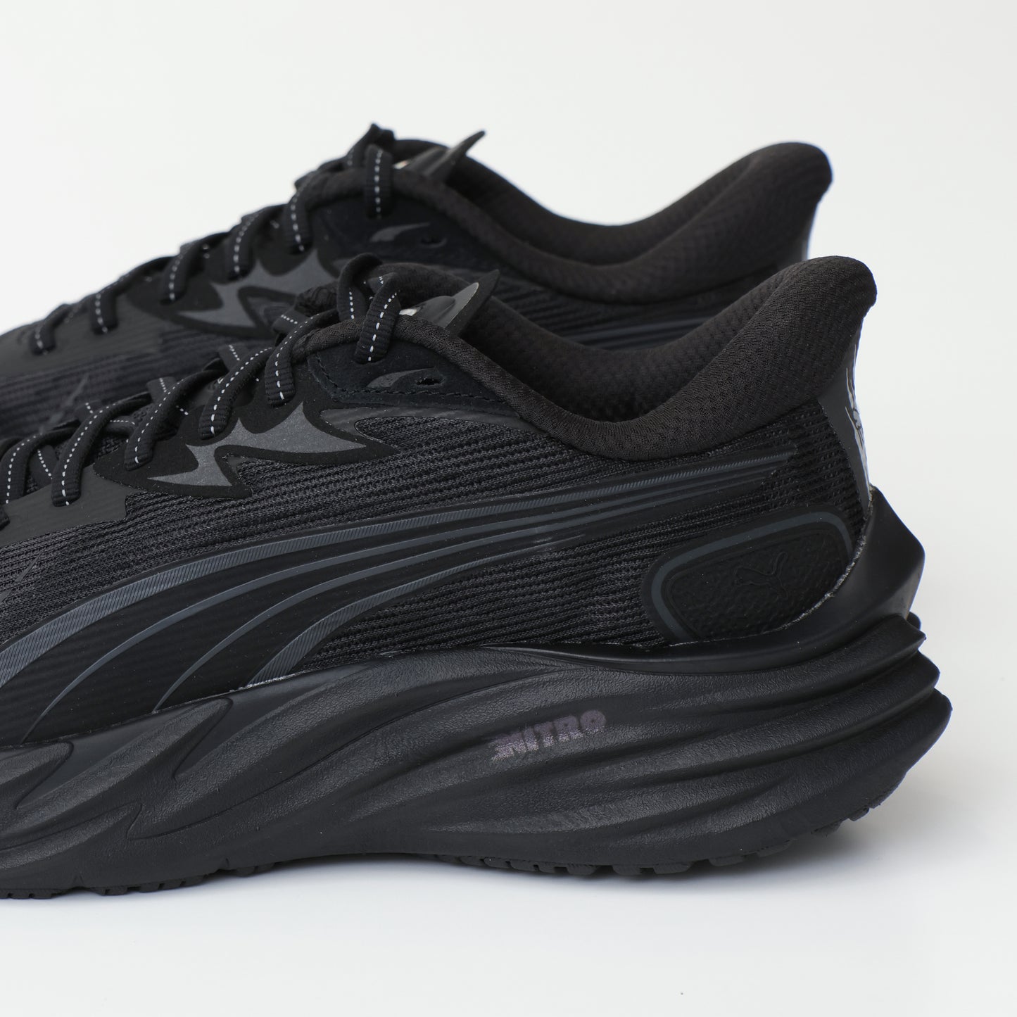 Velocity Nitro 4 WIDE PUMA Black