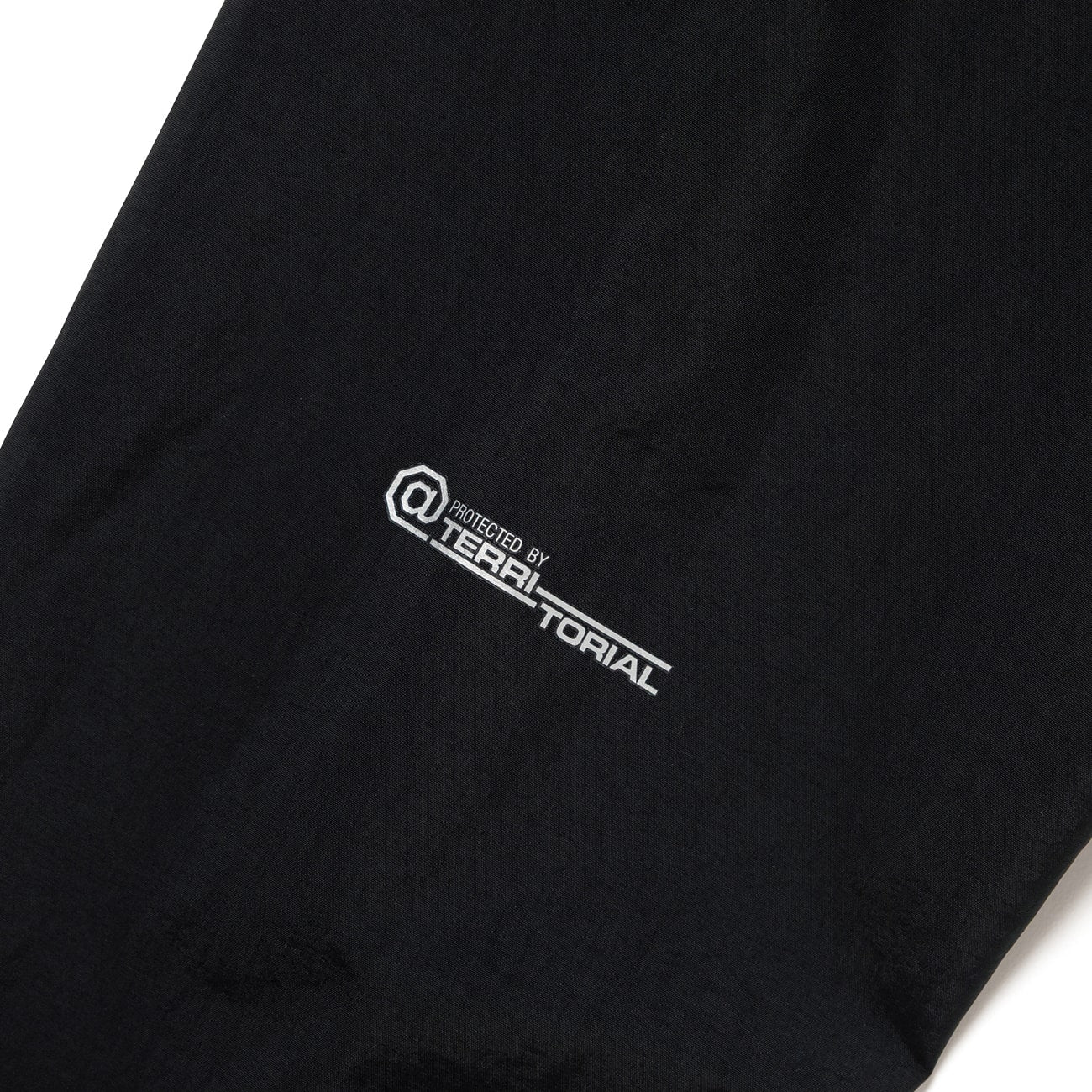 TRACK / JACKET / NYLON. TUSSAH. PERTEX®︎