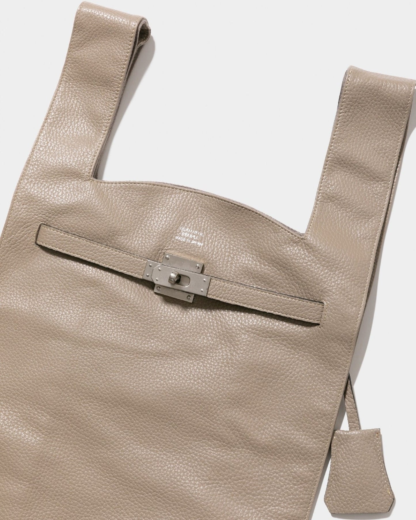 large market bag in shrink leather