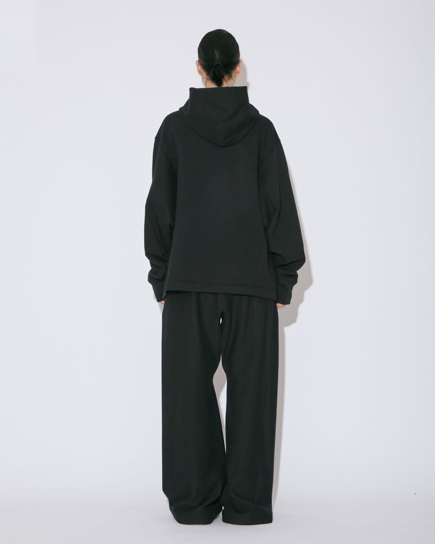 suvin compact sweat wide straight pants