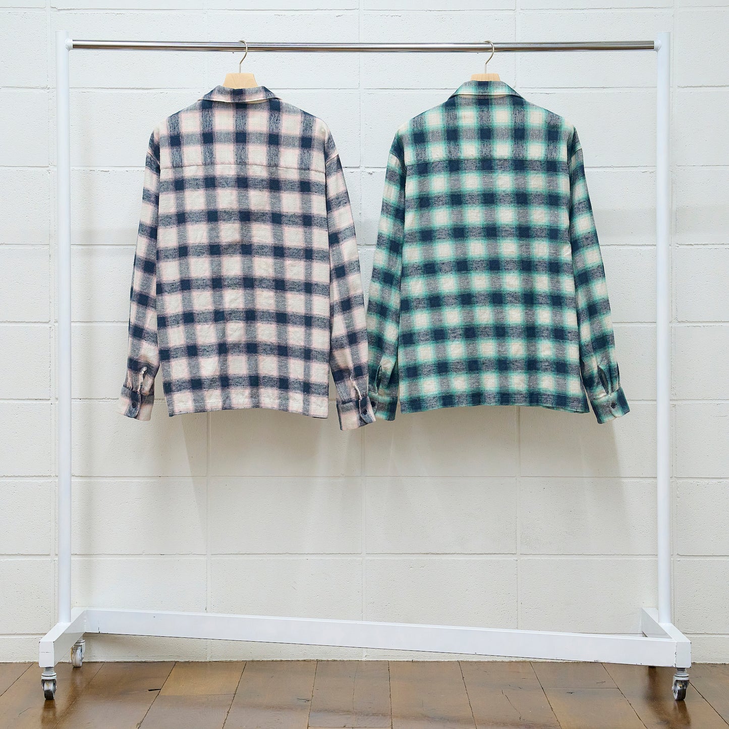 US2338 Ombre checked shirt
