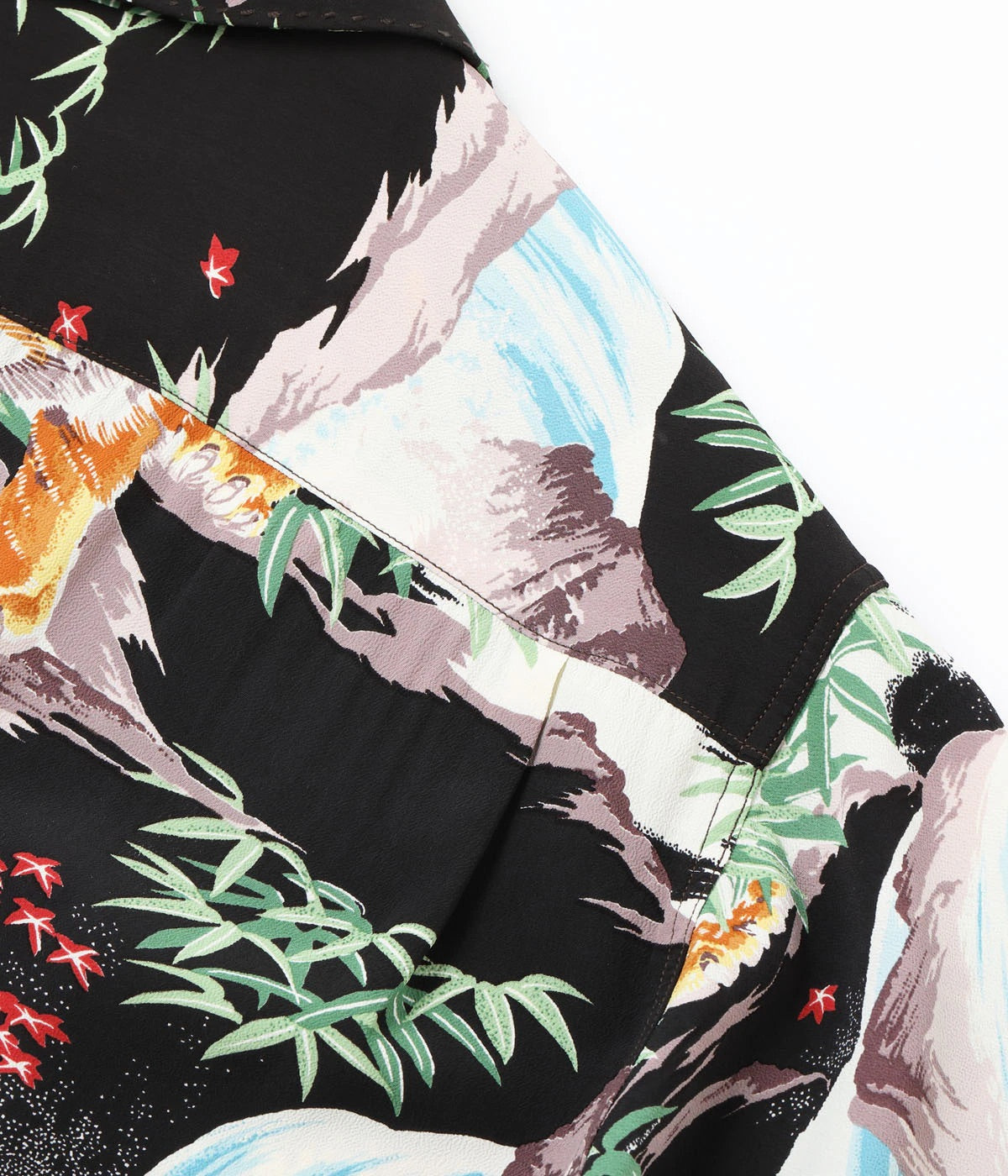 SUN SURF SPECIAL EDITION “SASA TORA” SS39478