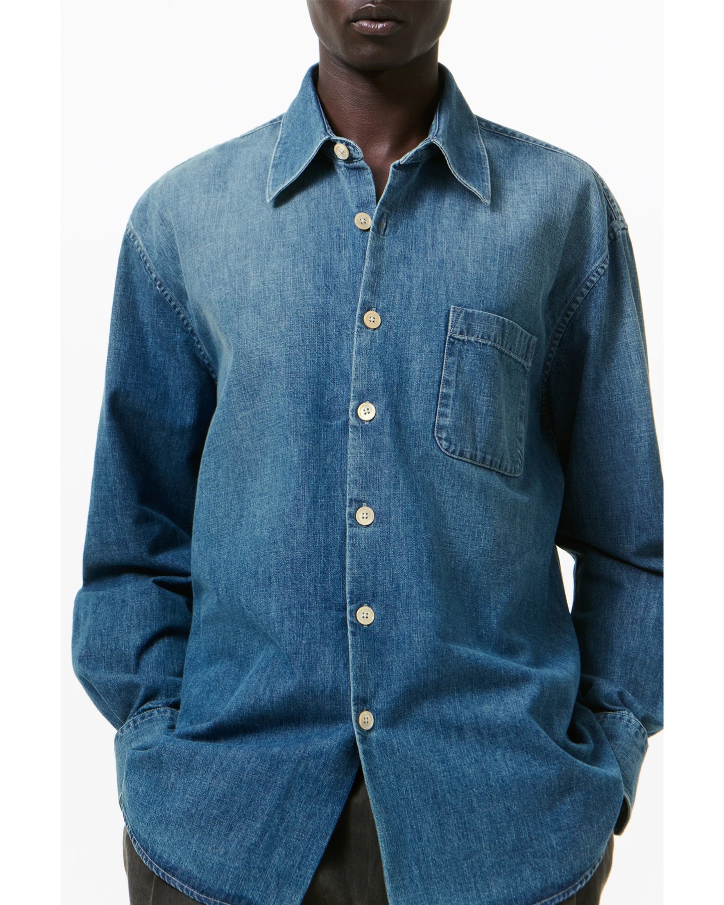 ABOVE SHIRT M2262AW
