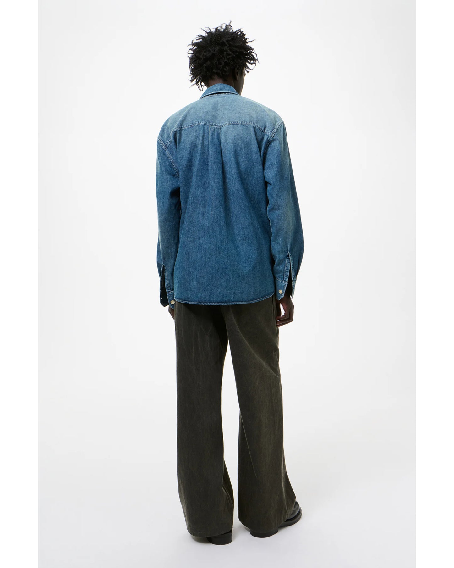 ABOVE SHIRT M2262AW