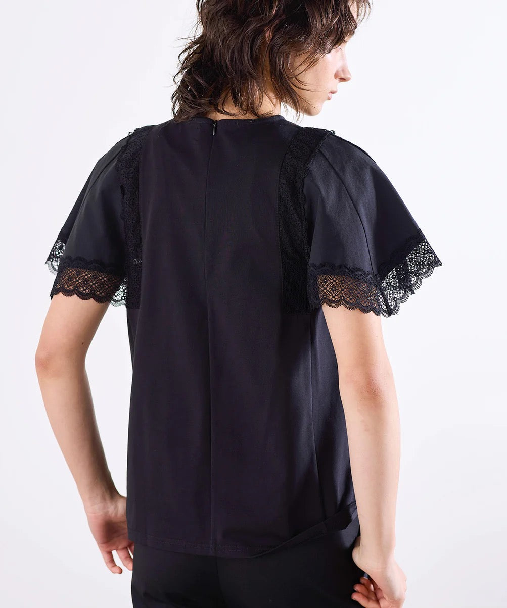 laced handkerchief sleeve cut-sew