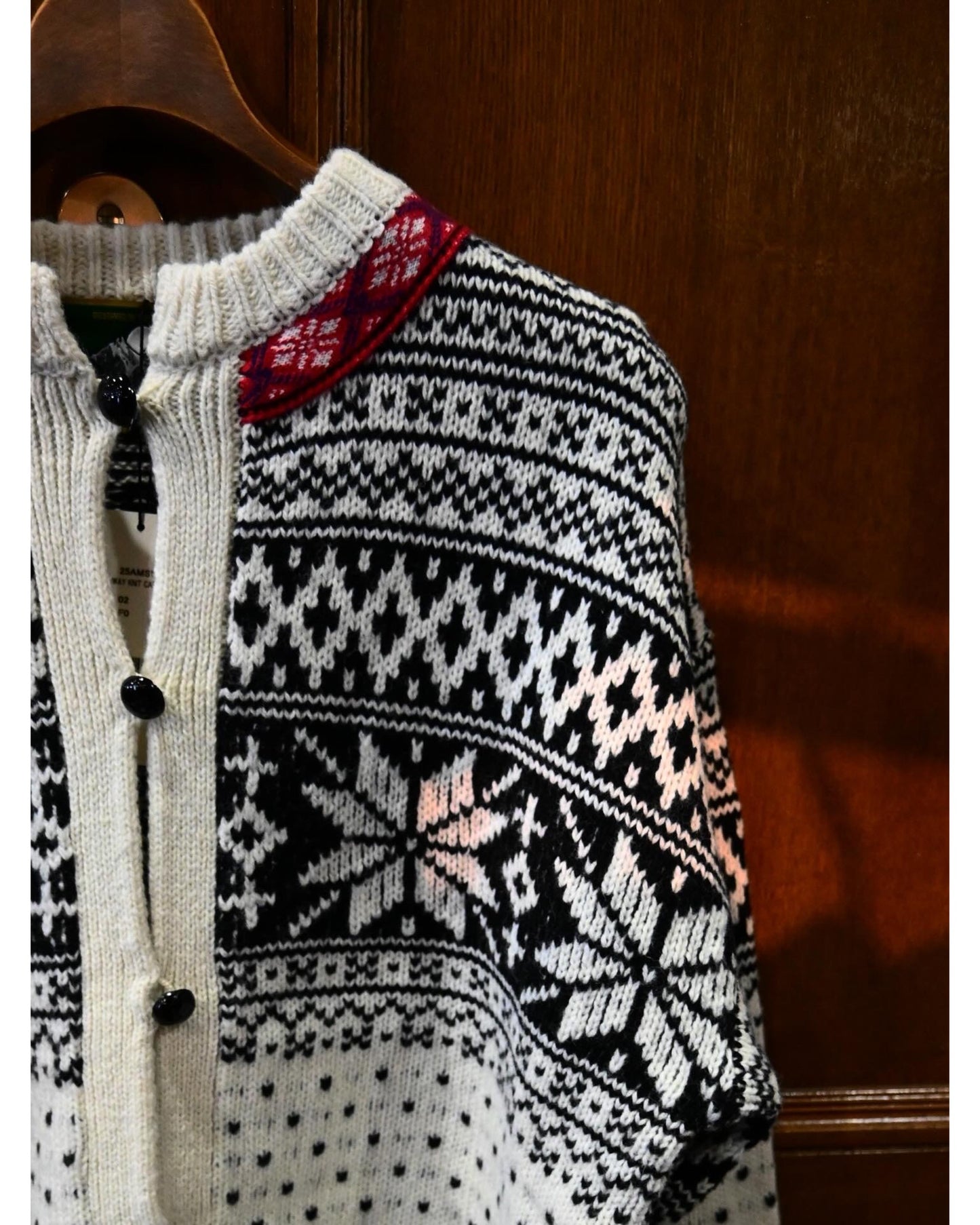 NORWAY KNIT CARDIGAN