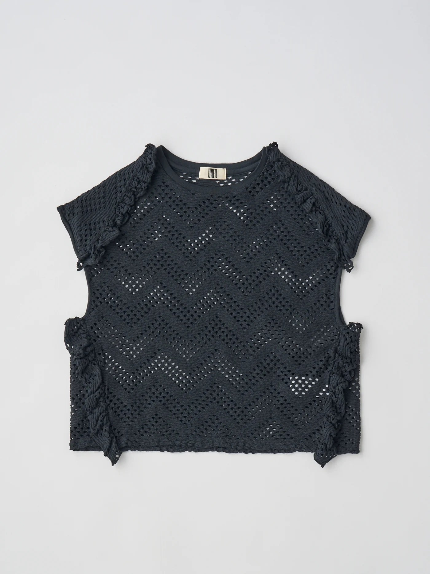 pattern mesh cotton jersey ruffled sleeveless top