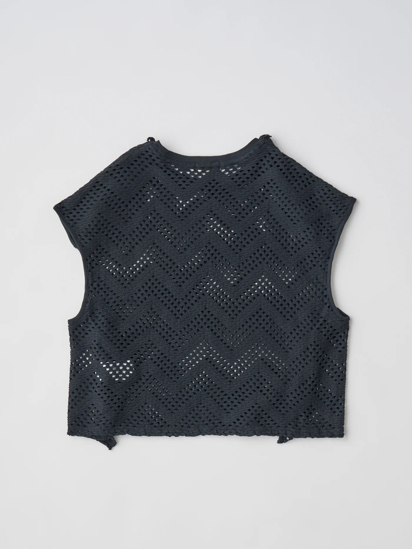 pattern mesh cotton jersey ruffled sleeveless top