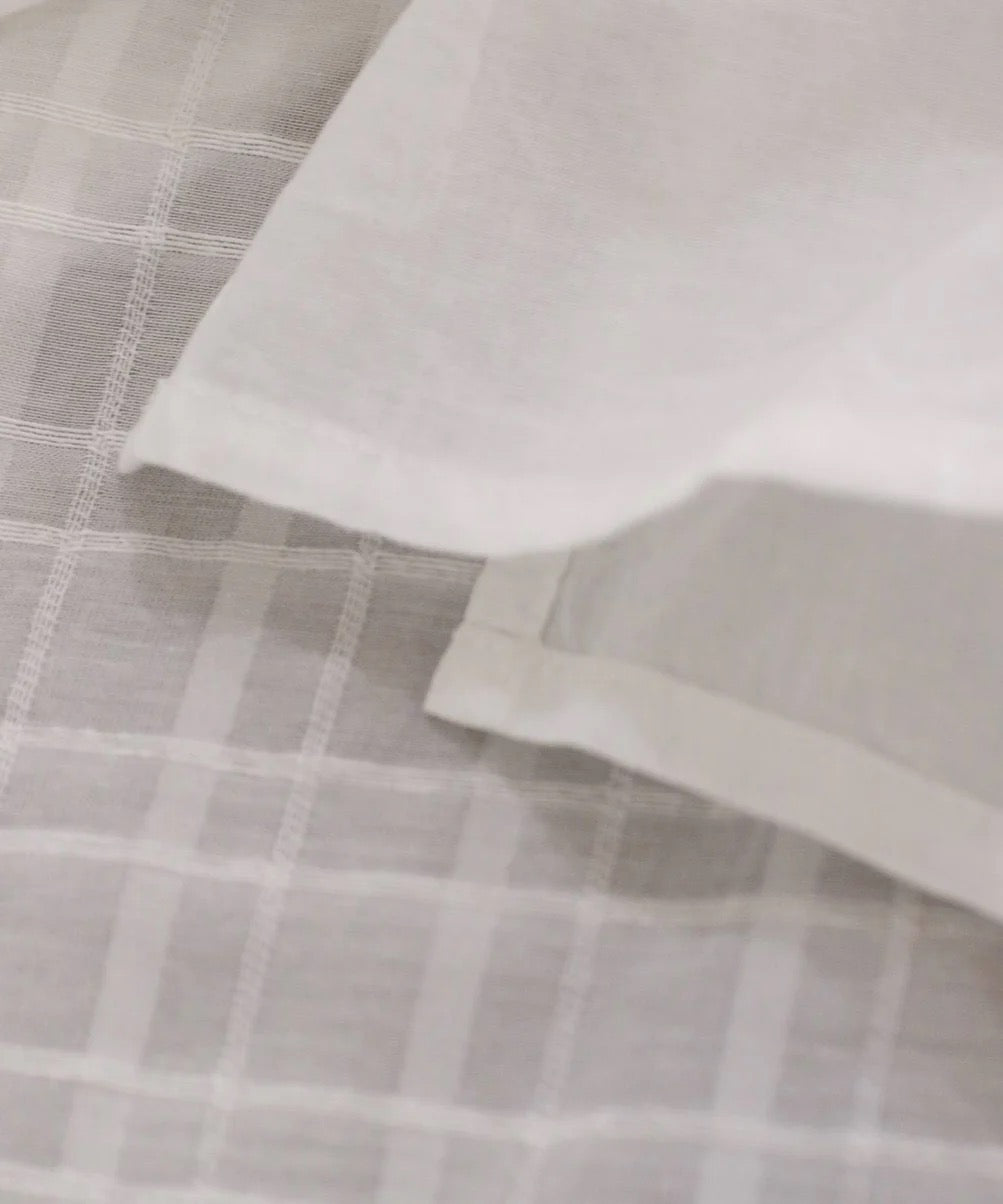 sheer check 2way gathered blouse