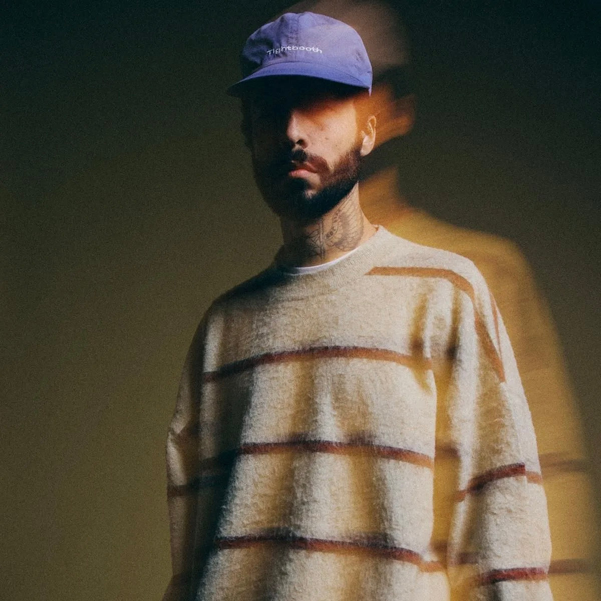 BORDER KNIT SWEATER