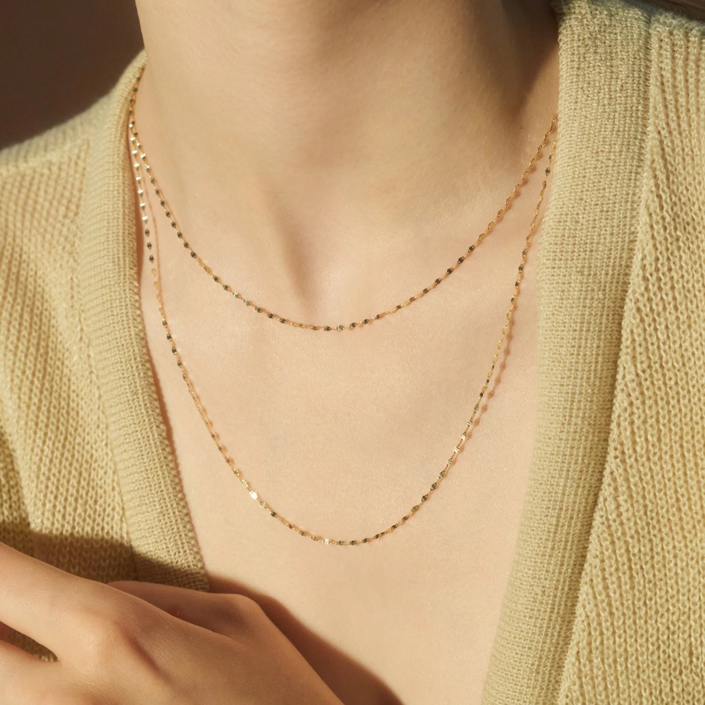 victoria long necklace