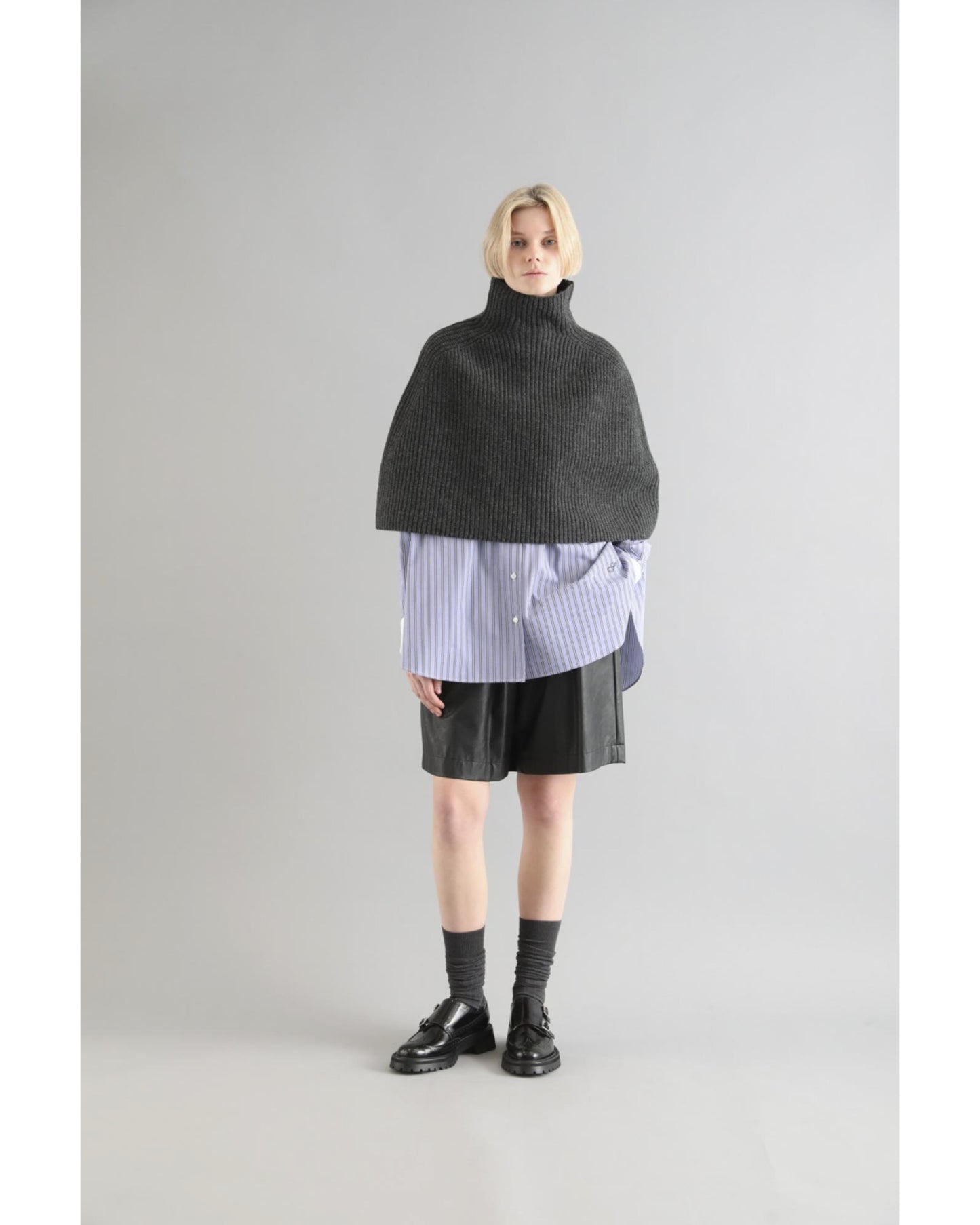 EX.FINE LAMBWOOL PONCHO