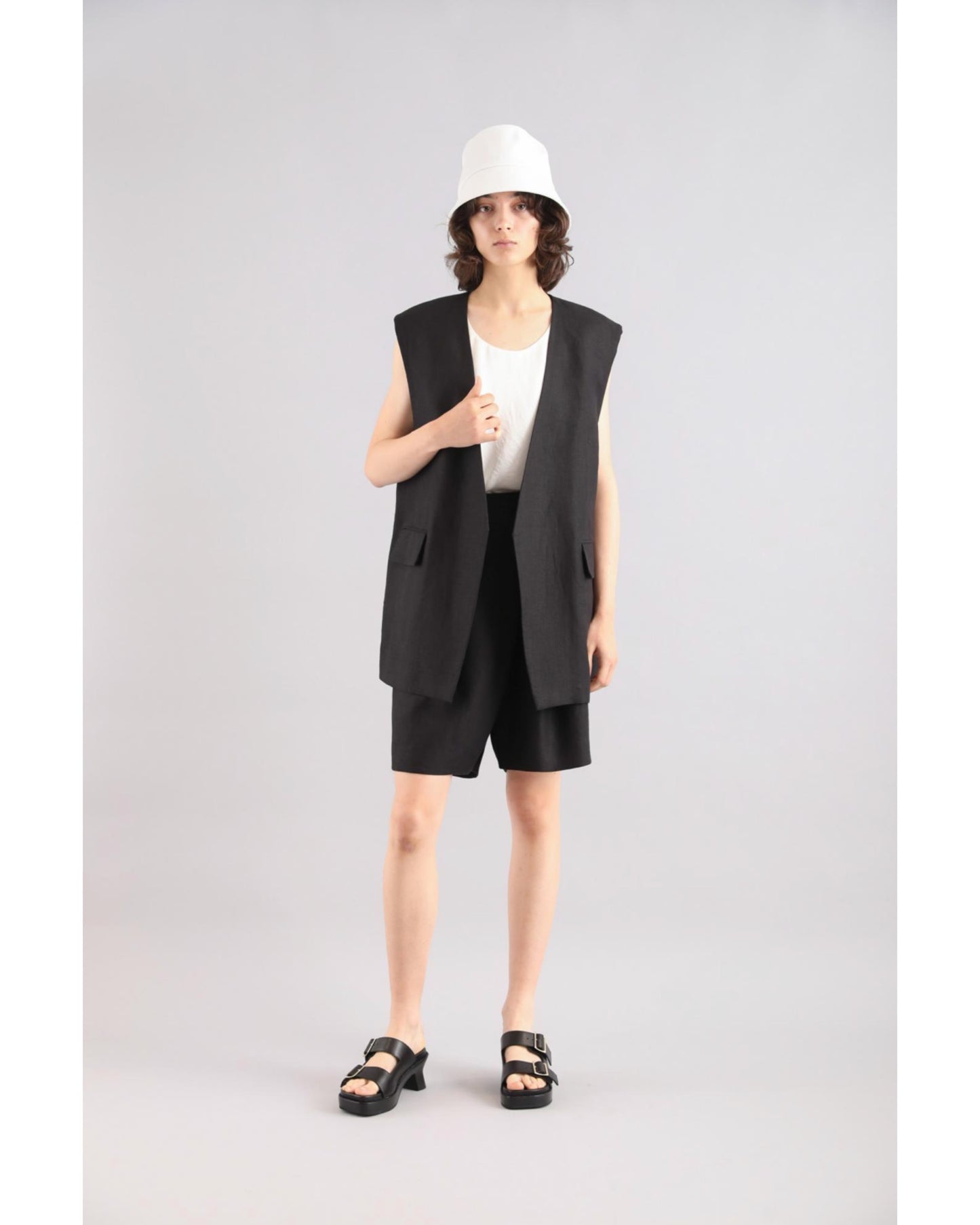 SUPERIOR BELGIUM LINEN GILET