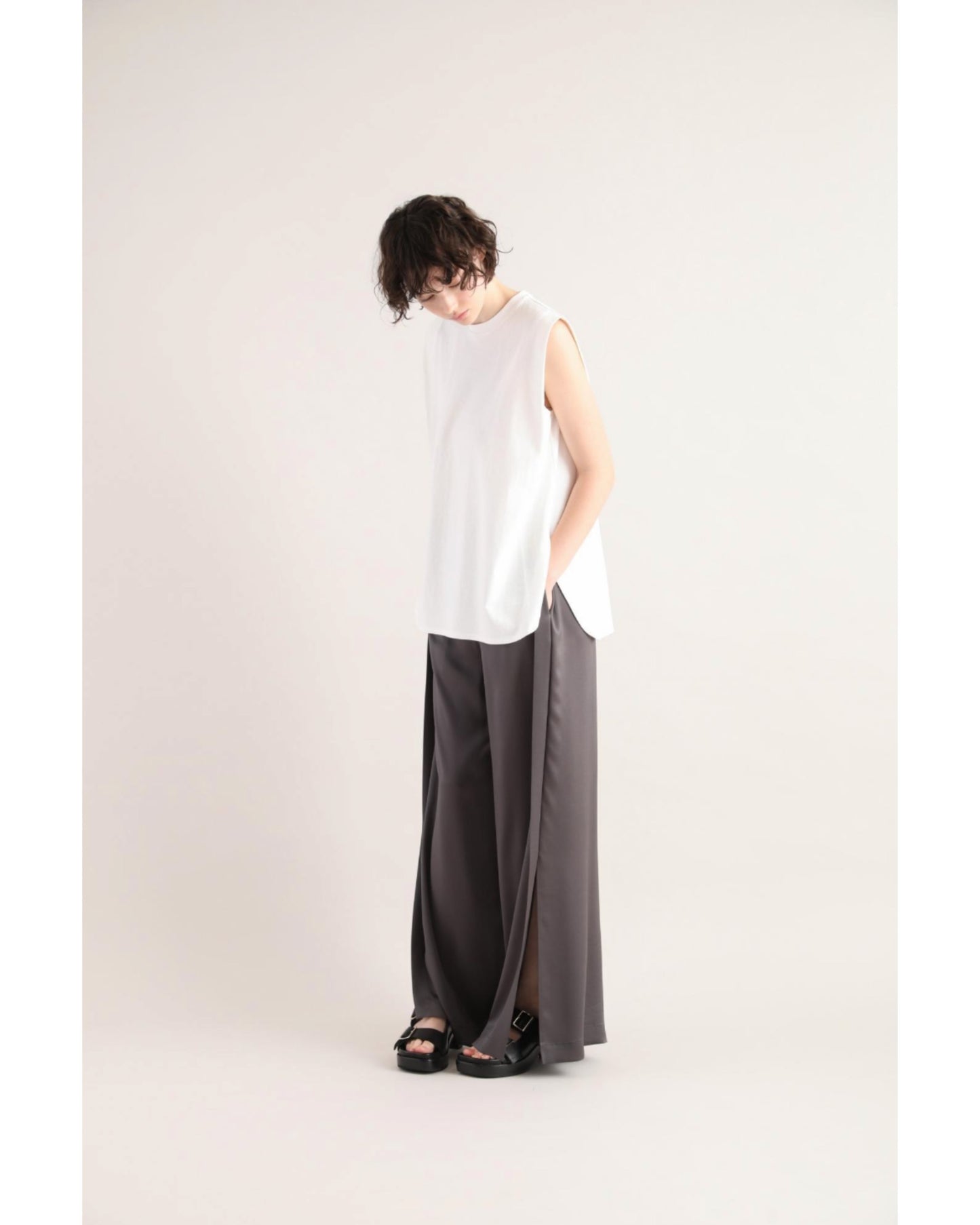 TRIACE SATIN PANTS