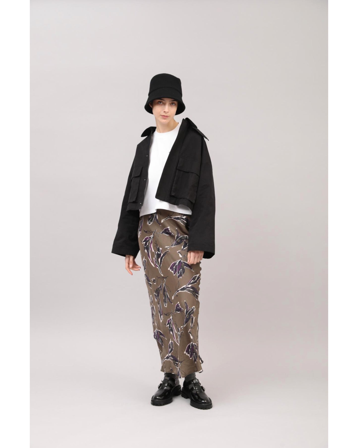 WAXED HIGH DENSITY CLOTH SHORT JACKET