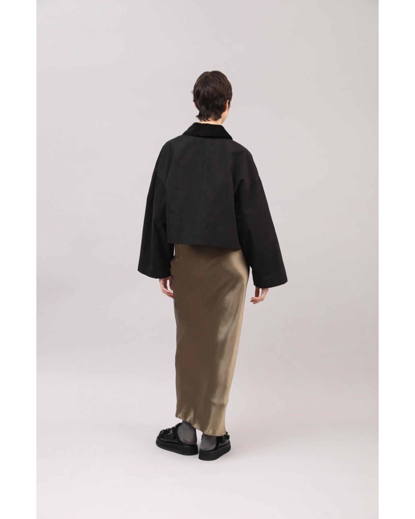 WAXED HIGH DENSITY CLOTH SHORT JACKET