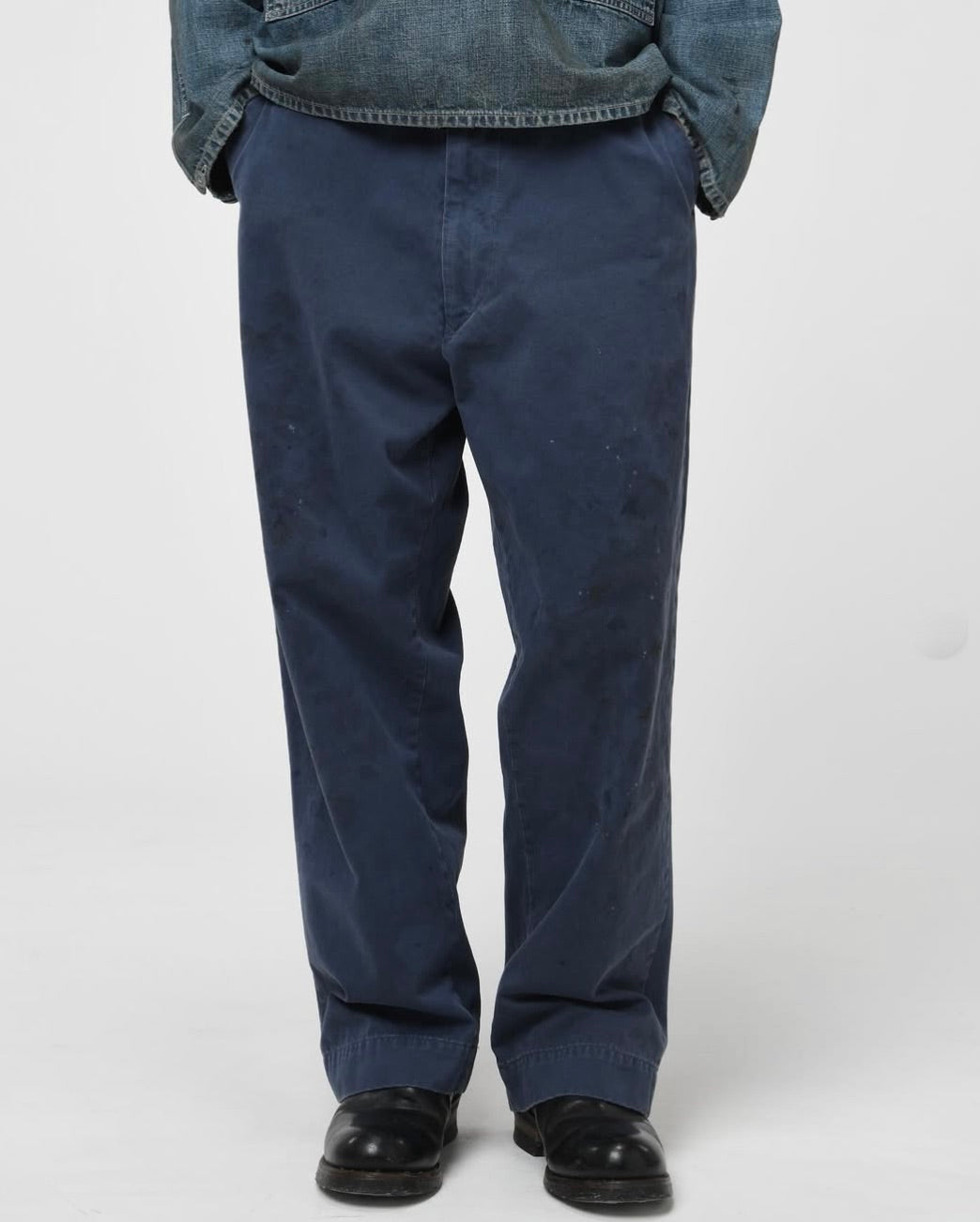 ESSENTIAL CHINO PANTS AGED