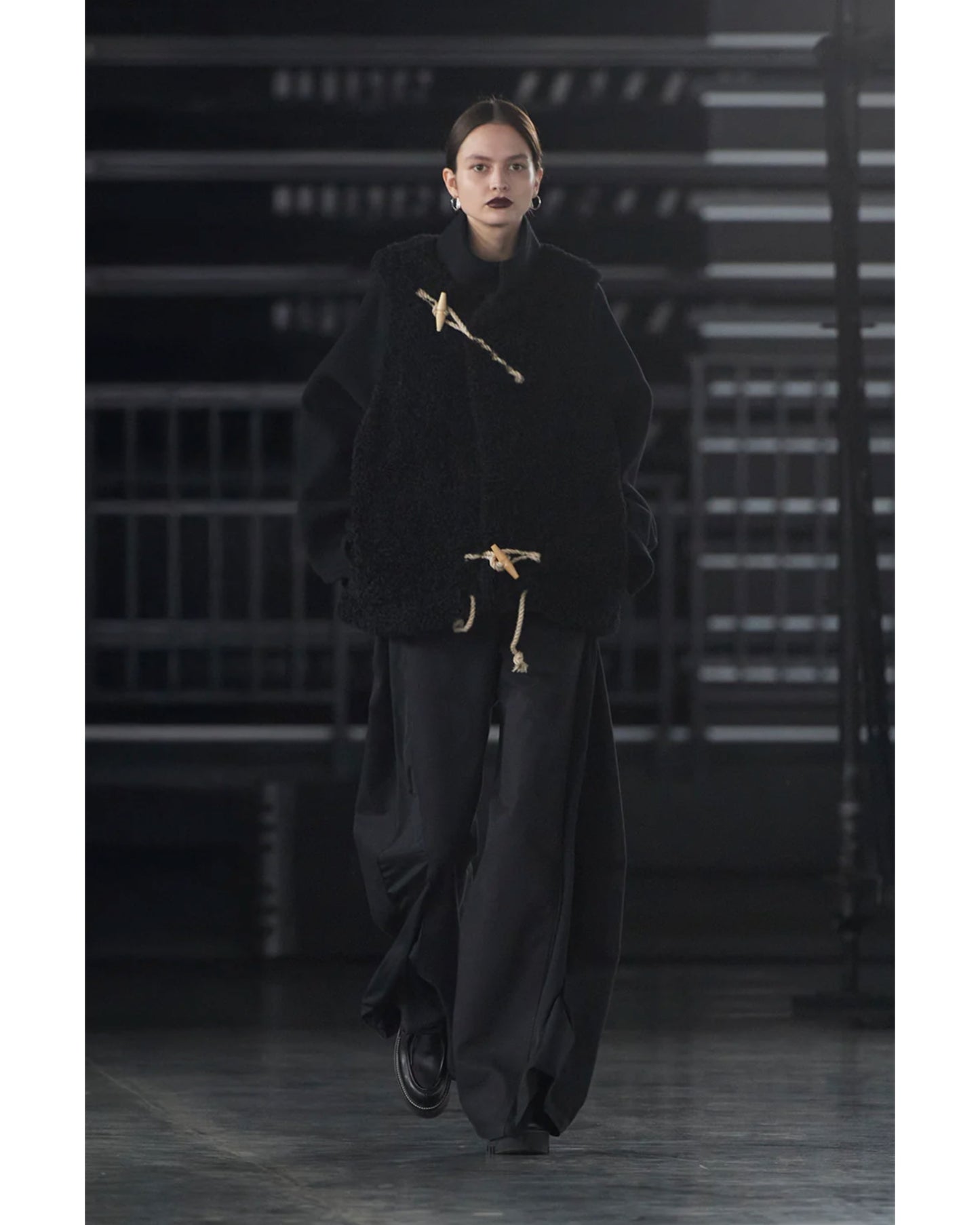 DOUBLE FACE FAUX SHEARLING DUFFEL JACKET 17549