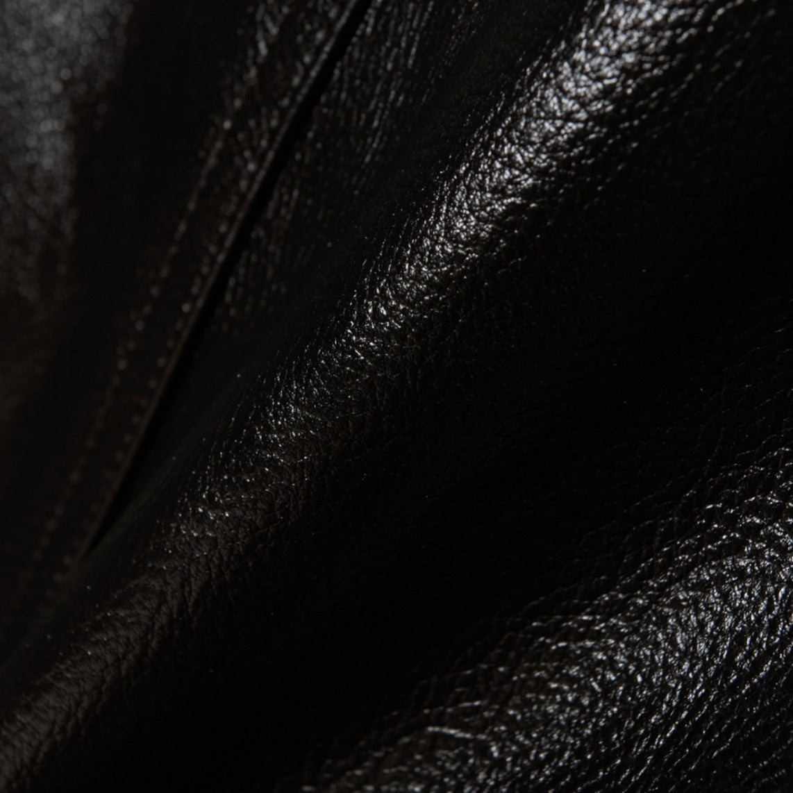 SHRINK BOMBER JACKET