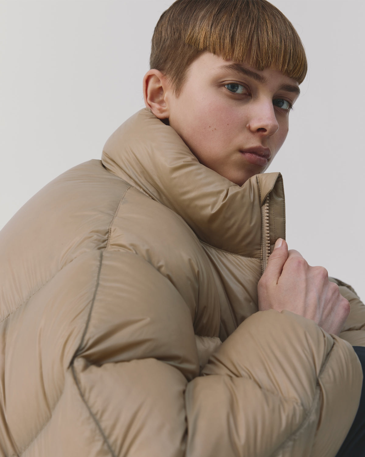 W's TECH ULTRA LIGHT DOWN JACKET