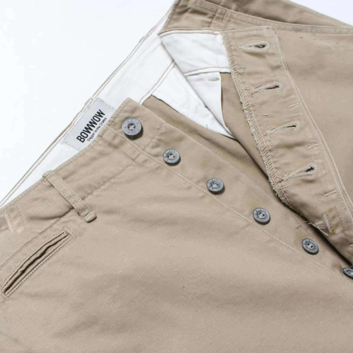 41 KHAKI TROUSERS AGED