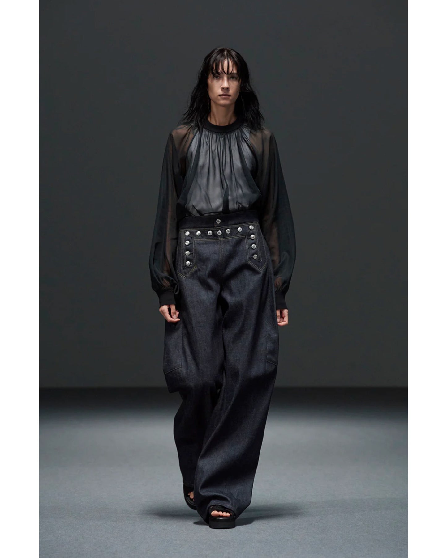 COTTON VOILE SHIRRED BLOUSE 15267