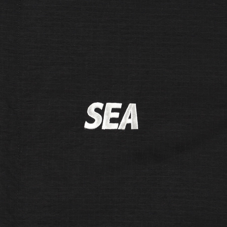 NYLON SHELL HOODIE
