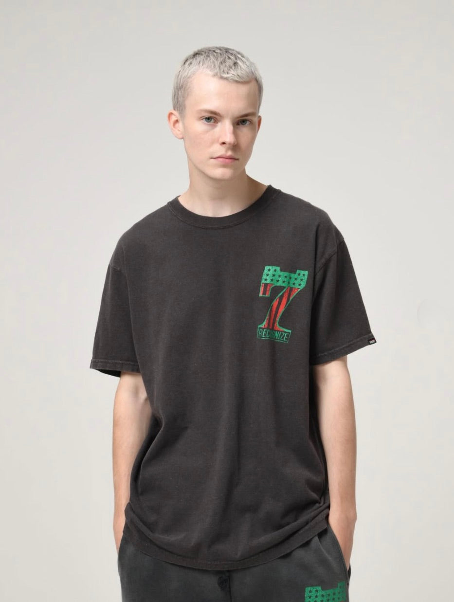 #7 VINYL TEE AGED
