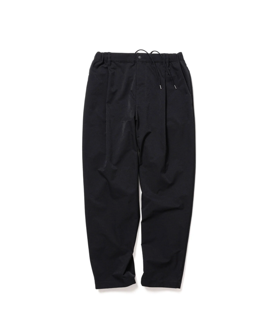DotAir® COMFY TUCK TAPERED PANTS