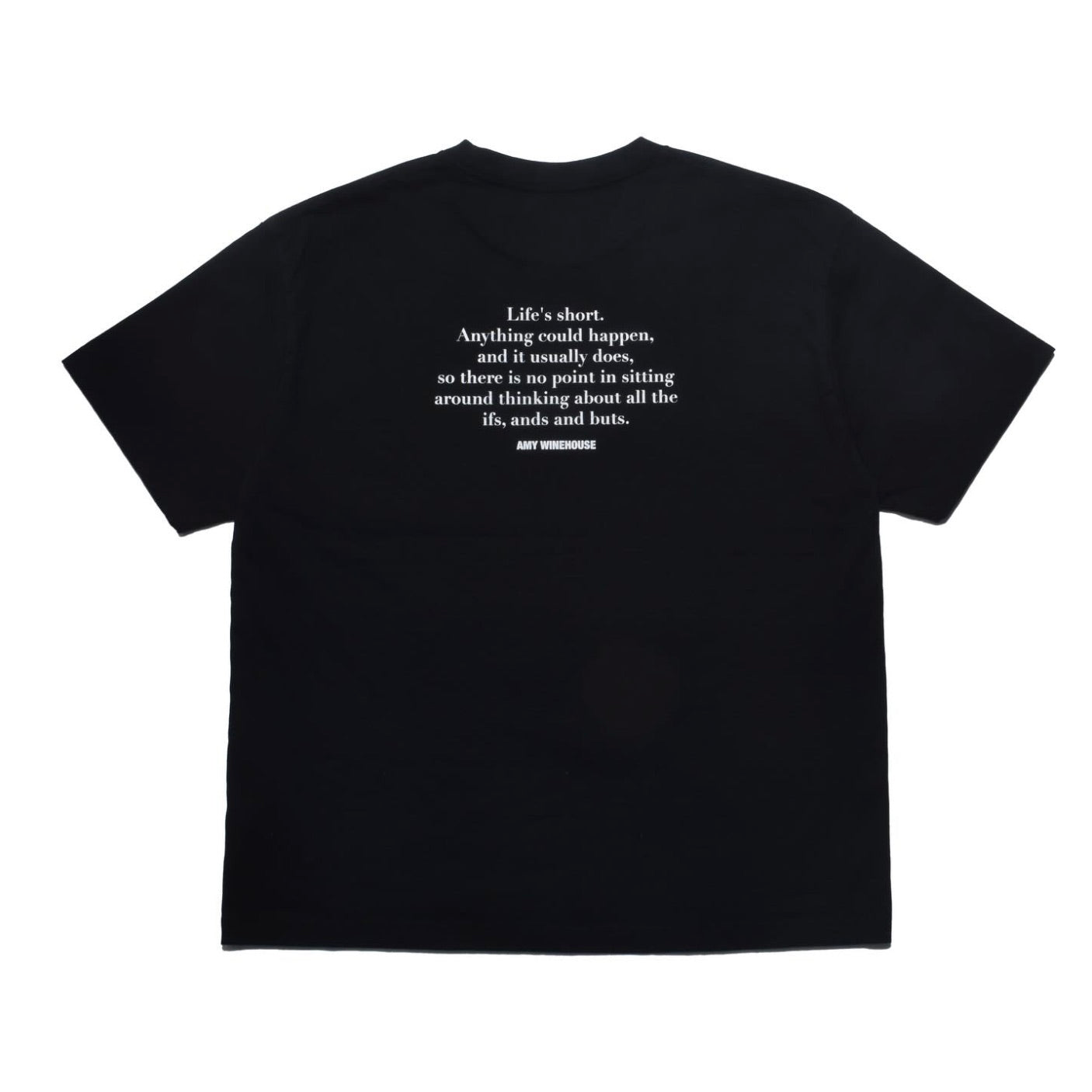 Amy Winehouse "Sitting On A Chair" Photo S/S Tee