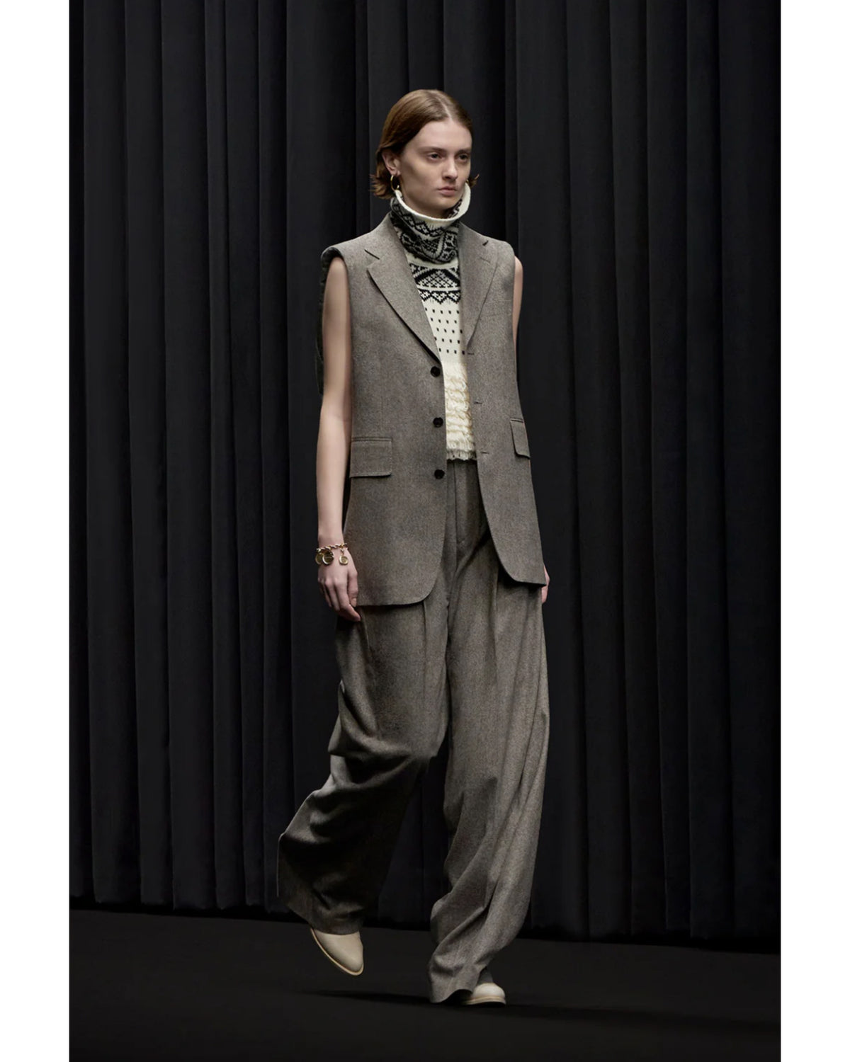 NORDIC VEST 11443