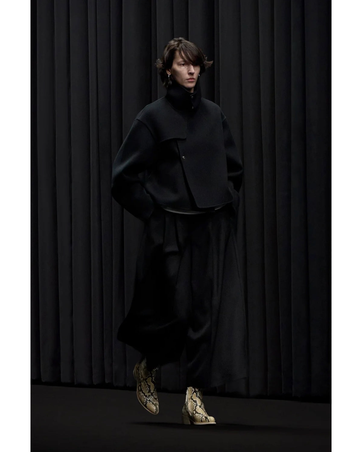 LIGHT DOUBLE-FACED CROPPED TRENCH COAT 17614